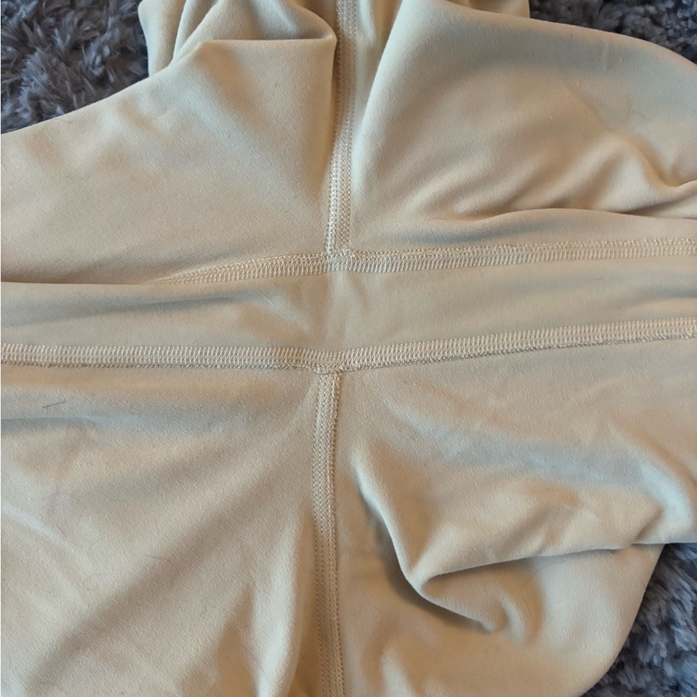 LULULEMON Women’s Align 25” High Waisted Cropped Leggings Size 4 - Picture 5 of 13